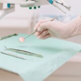 歯医者のおしゃれなホームページデザイン参考34選！作成のポイントや注意点を解説